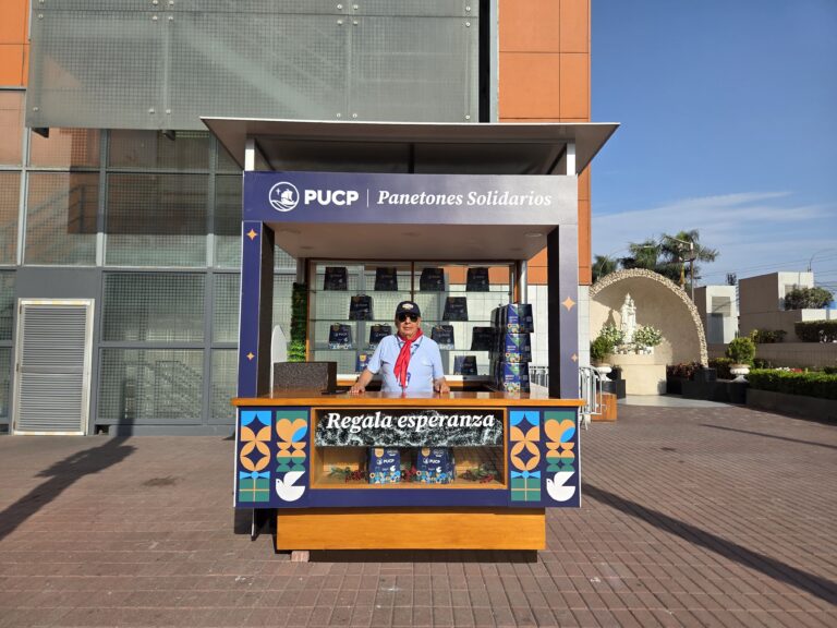 stand-venta-paneton-03